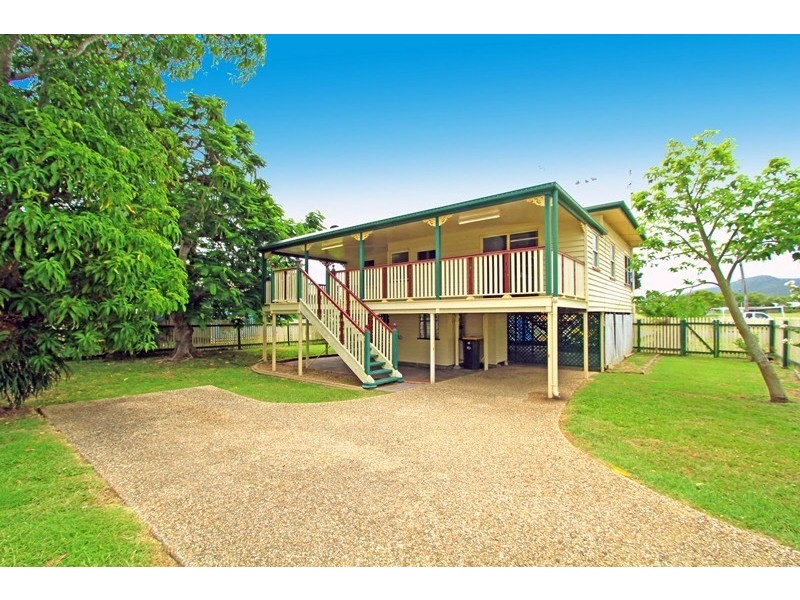 158 Simpson Street, Berserker QLD 4701