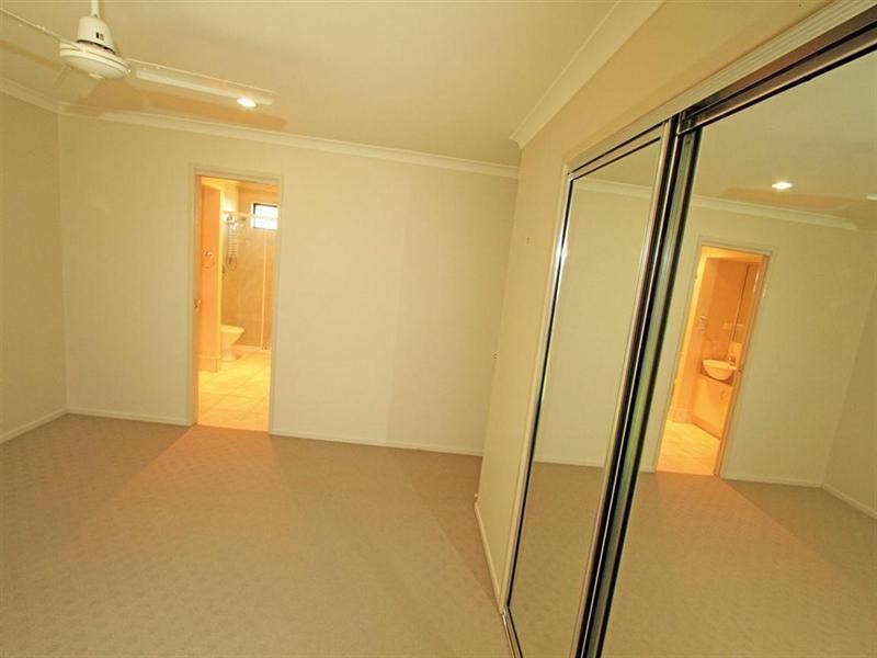 20 Sandy’s Place, Kawana QLD 4701