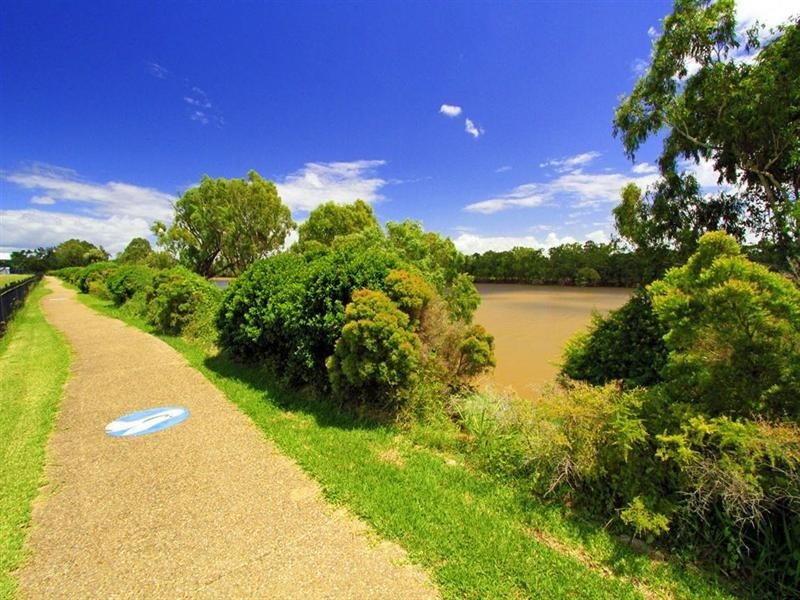 20 Sandy’s Place, Kawana QLD 4701