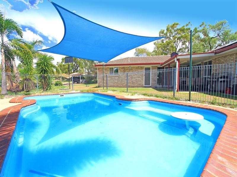 31 Strelow Avenue, Glenlee QLD 4711