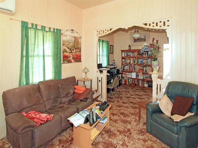 415 Rhodes Street, Koongal QLD 4701