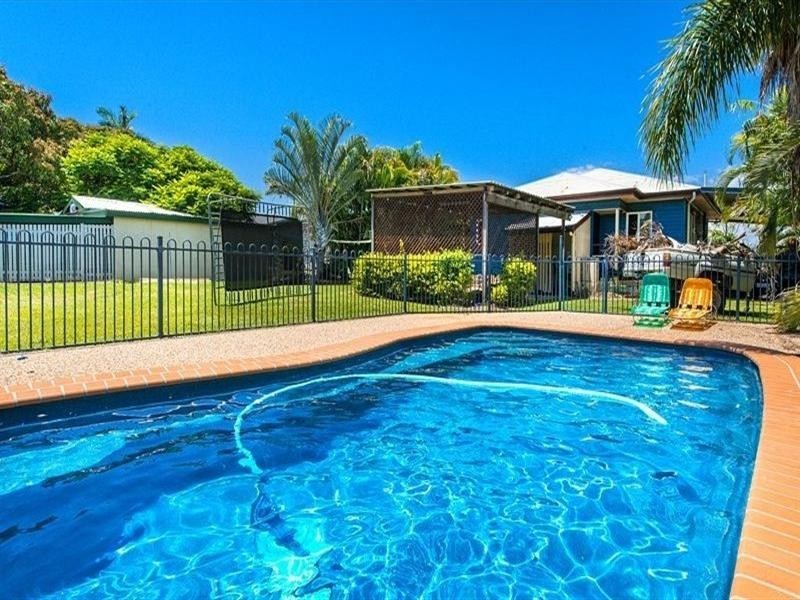 54 Meade Street, Wandal QLD 4700