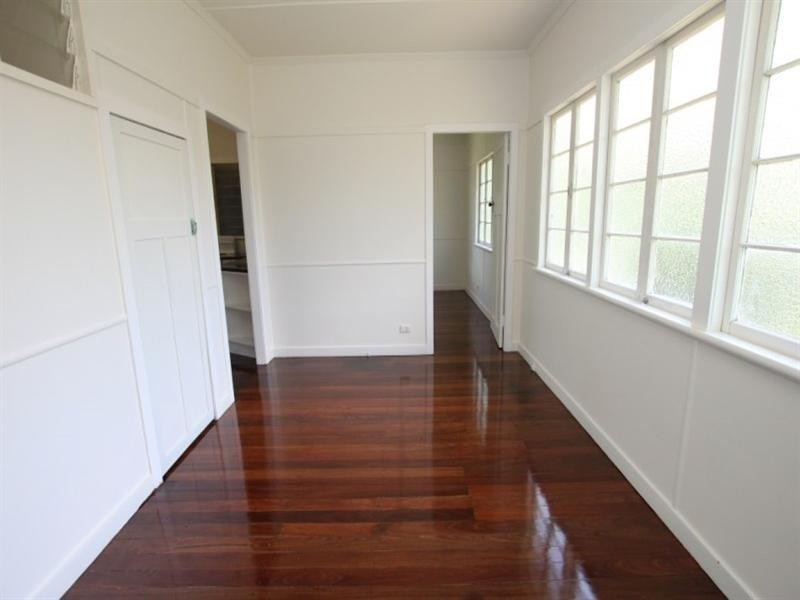 177 Lakes Creek Road, Berserker QLD 4701