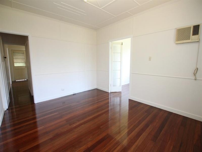 177 Lakes Creek Road, Berserker QLD 4701