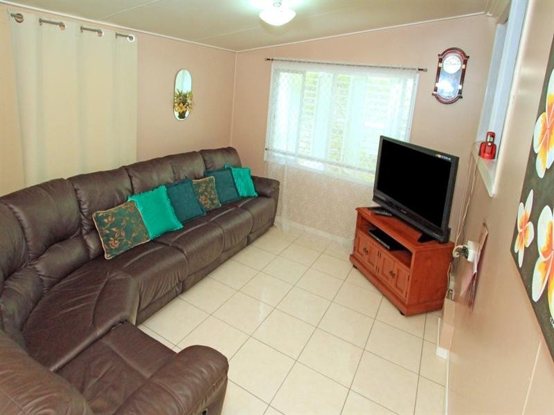 264 Hutton Street, Berserker QLD 4701