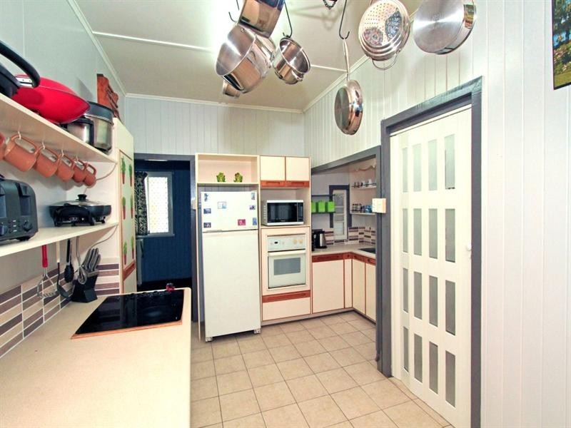 264 Hutton Street, Berserker QLD 4701