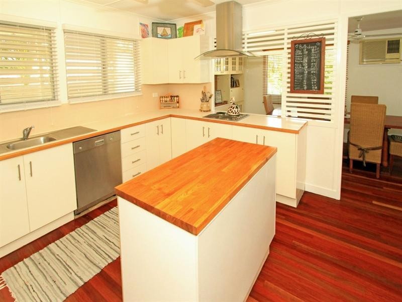 24 Busby Street, West Rockhampton QLD 4700