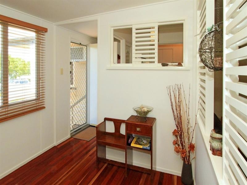 24 Busby Street, West Rockhampton QLD 4700