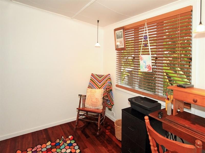 24 Busby Street, West Rockhampton QLD 4700