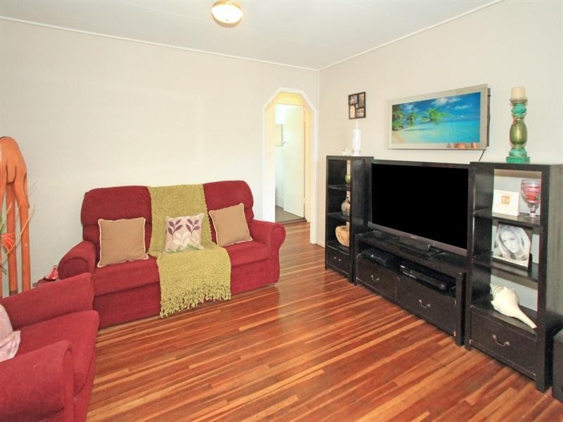 66 Kershaw Street, Park Avenue QLD 4701