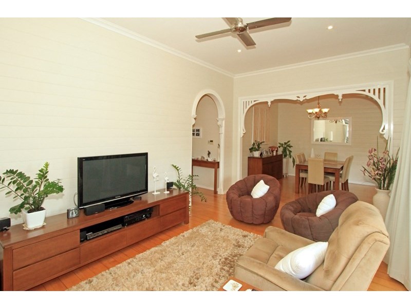 30 Separation Street, Allenstown QLD 4700