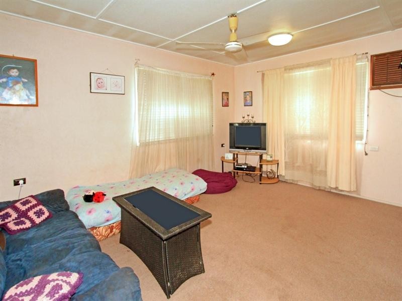 66 Alexandra Street, Park Avenue QLD 4701
