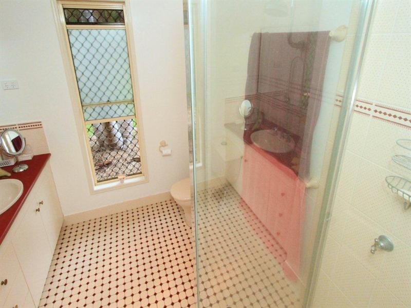 36 Murphy Drive, Glenlee QLD 4711