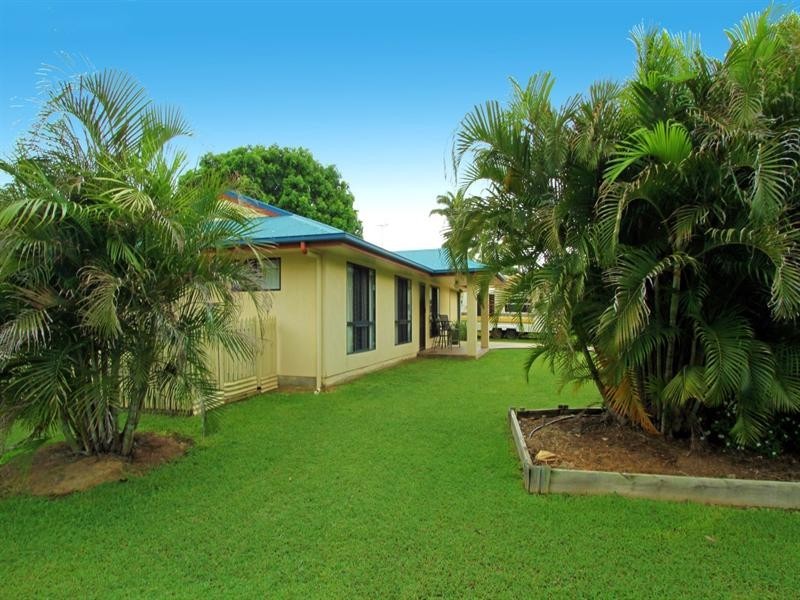 4 Pacey Street, Parkhurst QLD 4702