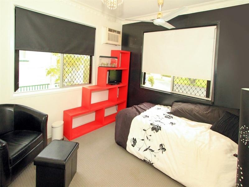 247 Diplock Street, Berserker QLD 4701
