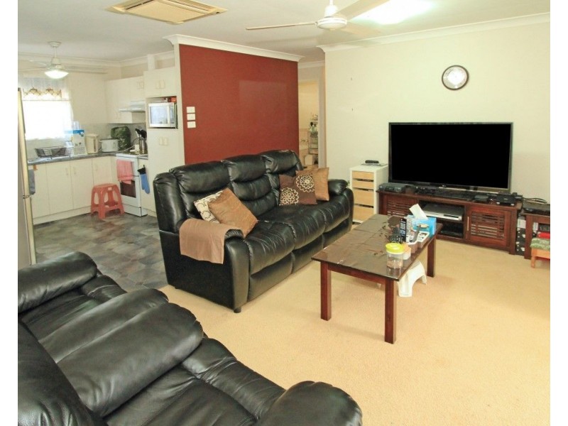 20 Grevillea Drive, Kawana QLD 4701