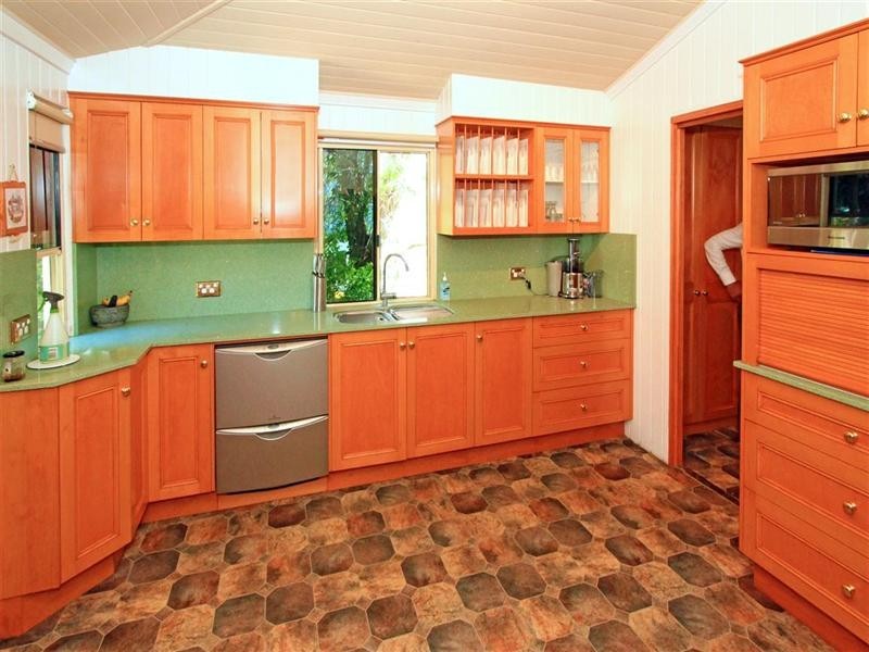 4 Anderson Street, Allenstown QLD 4700