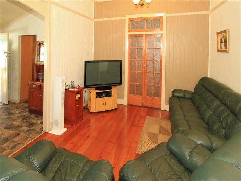 4 Anderson Street, Allenstown QLD 4700