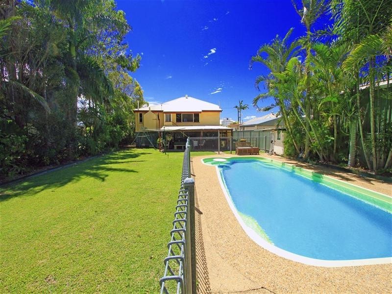 4 Anderson Street, Allenstown QLD 4700