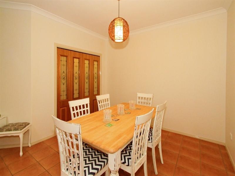 119 Angela Road, Rockyview QLD 4701