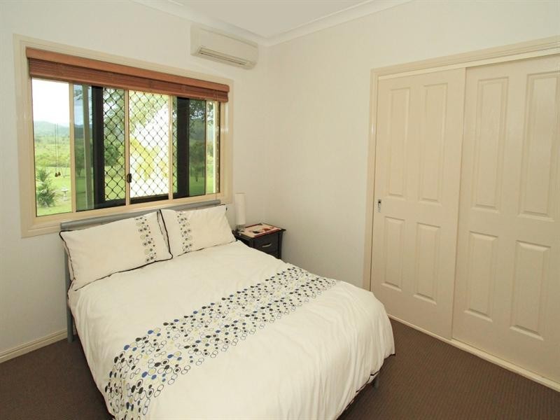 119 Angela Road, Rockyview QLD 4701