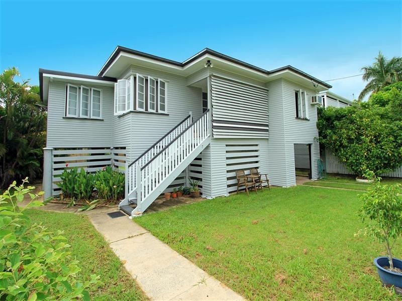 7 Davis Street, Allenstown QLD 4700