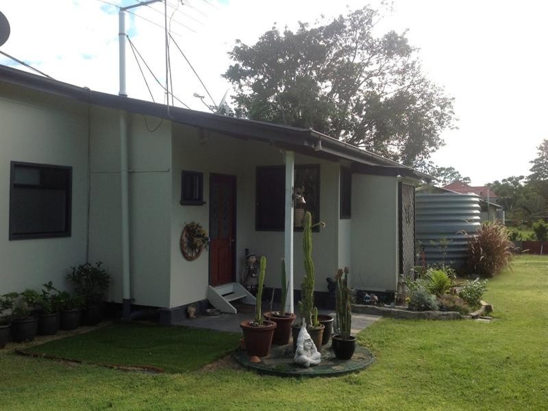 13 Yaamba Siding Road, Yaamba QLD 4704