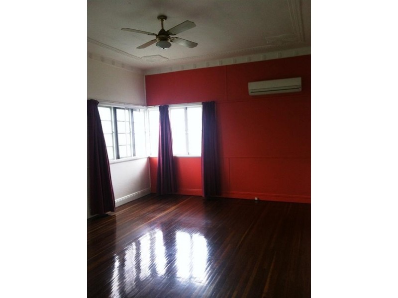 15 Ellis Street, Berserker QLD 4701