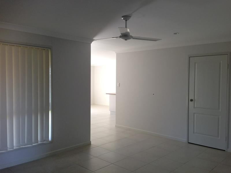 10 Justin Street, Gracemere QLD 4702