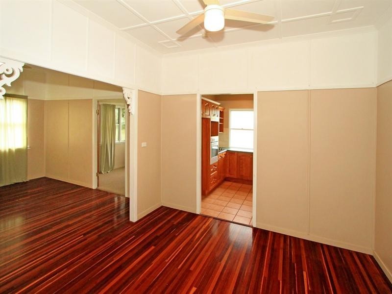 158 Simpson Street, Berserker QLD 4701