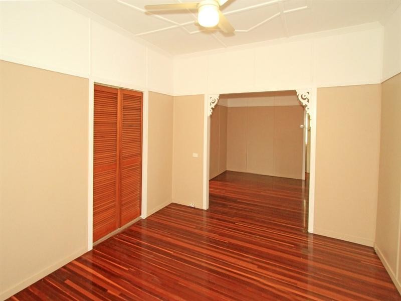 158 Simpson Street, Berserker QLD 4701