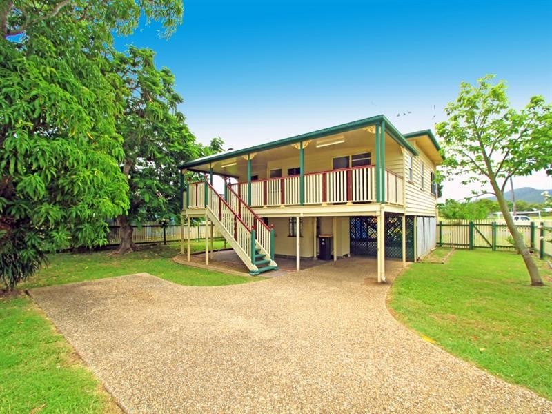 158 Simpson Street, Berserker QLD 4701