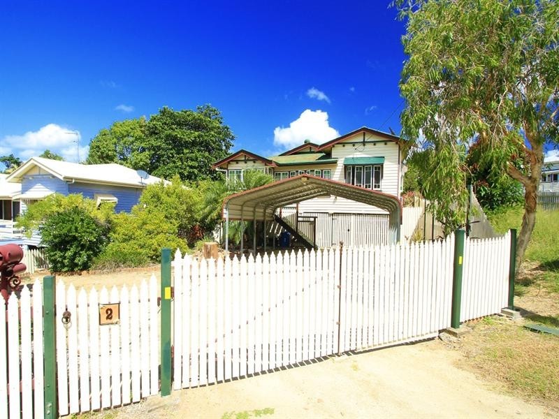 2 Quarry Street, The Range QLD 4700