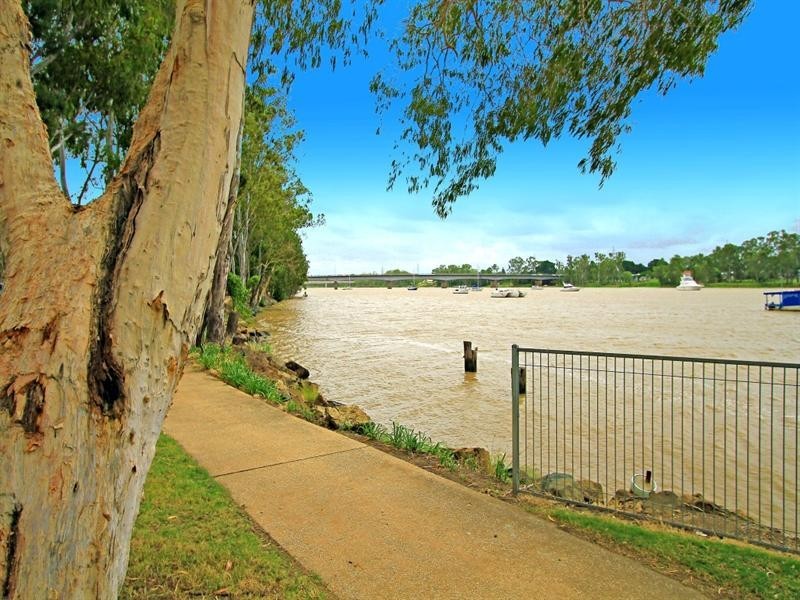 2/260 Quay Street, Rockhampton City QLD 4700