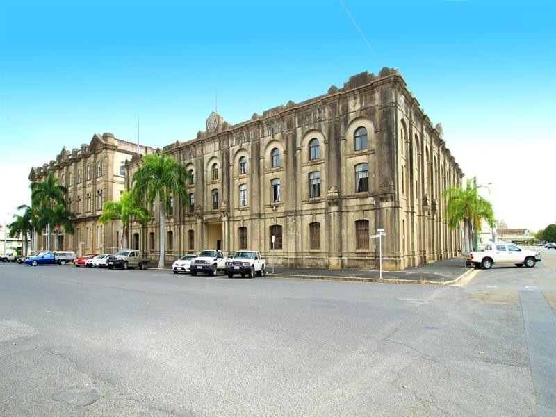 2/260 Quay Street, Rockhampton City QLD 4700