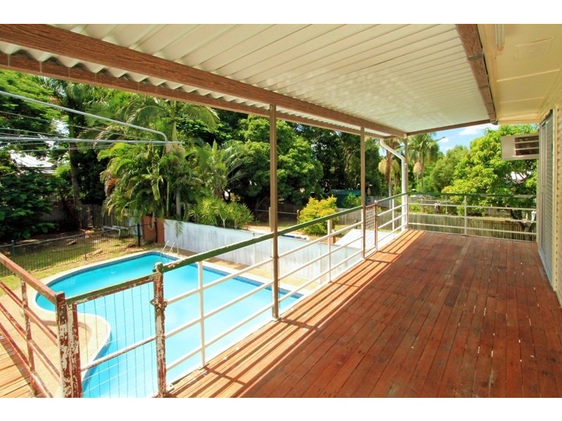 12 Palmer Street, Allenstown QLD 4700