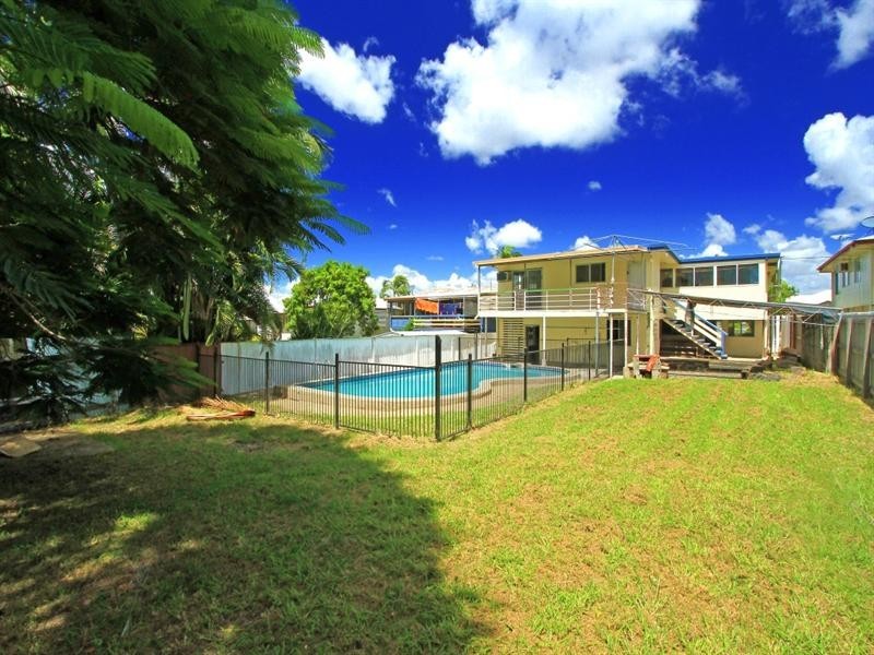 12 Palmer Street, Allenstown QLD 4700