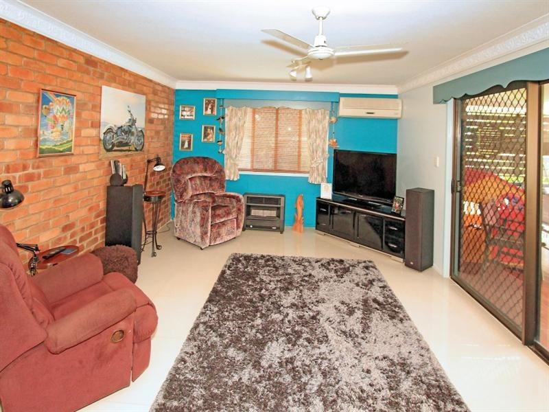 7 Schlencker Drive, Glenlee QLD 4711