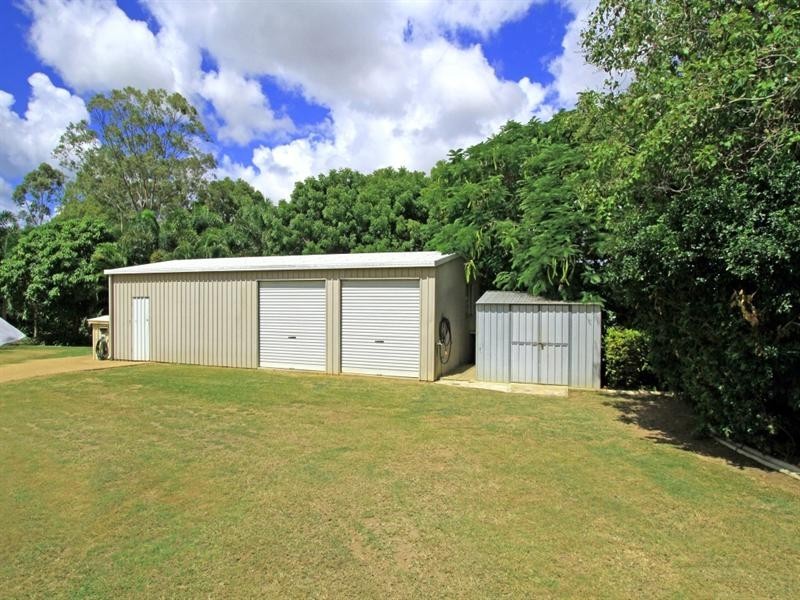 7 Schlencker Drive, Glenlee QLD 4711