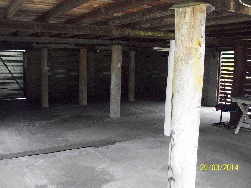 15 Card Street, Berserker QLD 4701