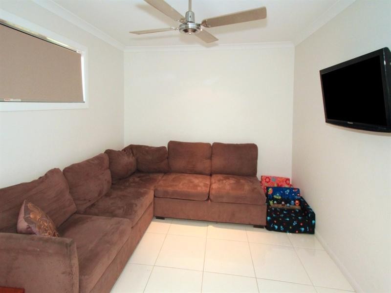 19 Haynes Street, Park Avenue QLD 4701