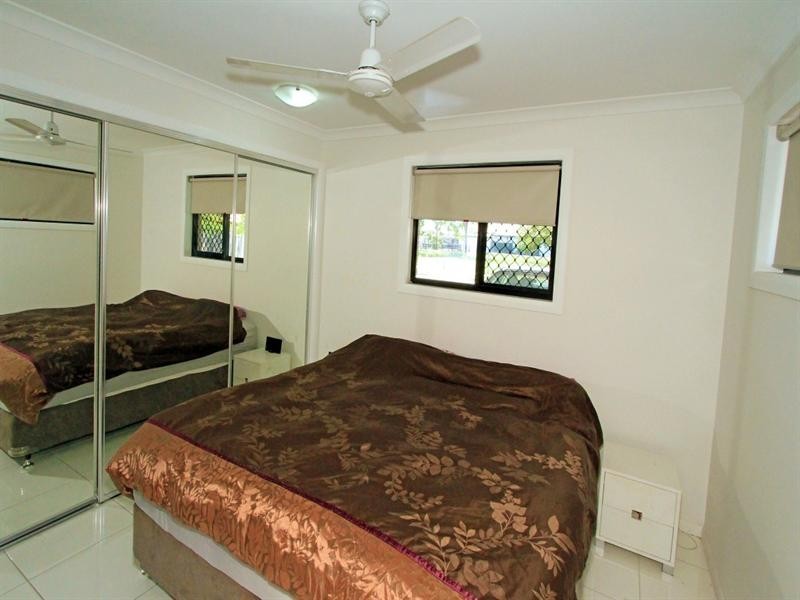 19 Haynes Street, Park Avenue QLD 4701