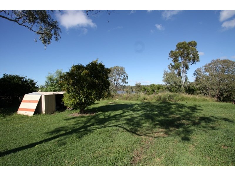 69 Emu Park Road, Lakes Creek QLD 4701