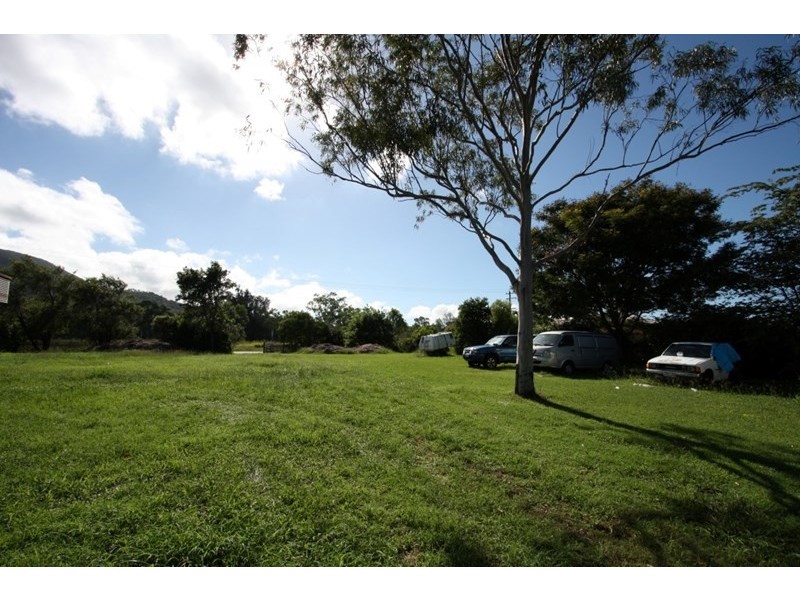 69 Emu Park Road, Lakes Creek QLD 4701