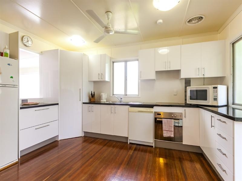 252 Ford Street, Berserker QLD 4701