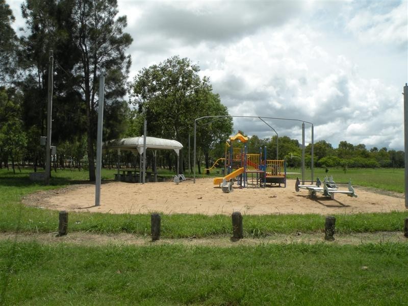 401 Alma Street, Depot Hill QLD 4700