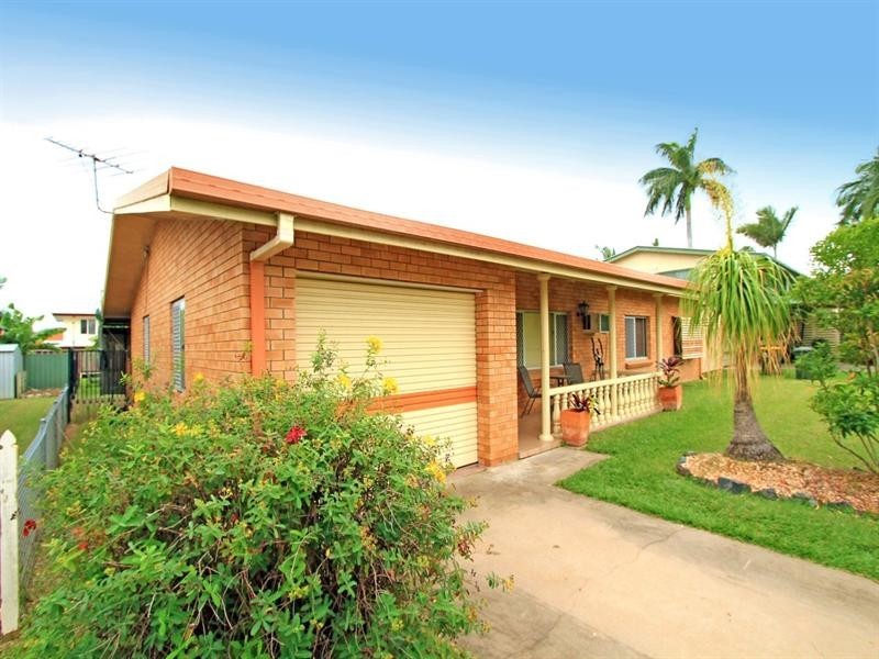 16 Harwood Street, Park Avenue QLD 4701