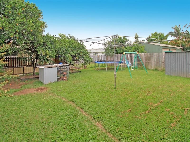 16 Harwood Street, Park Avenue QLD 4701