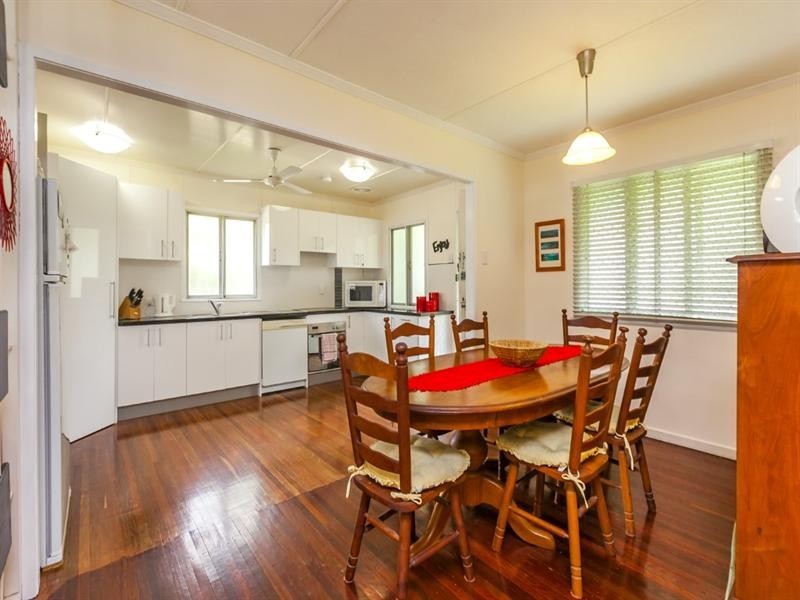 252 Ford Street, Berserker QLD 4701