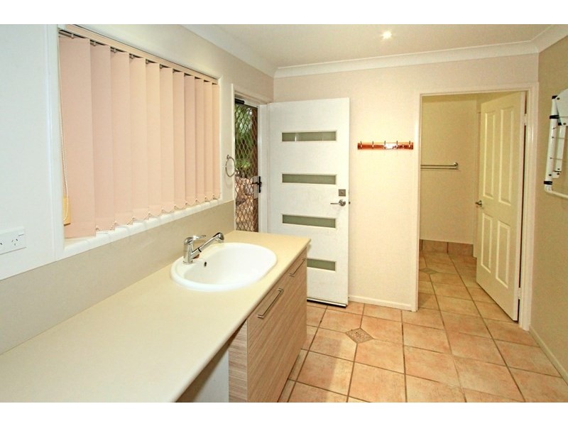 12 Murlay Avenue, Frenchville QLD 4701